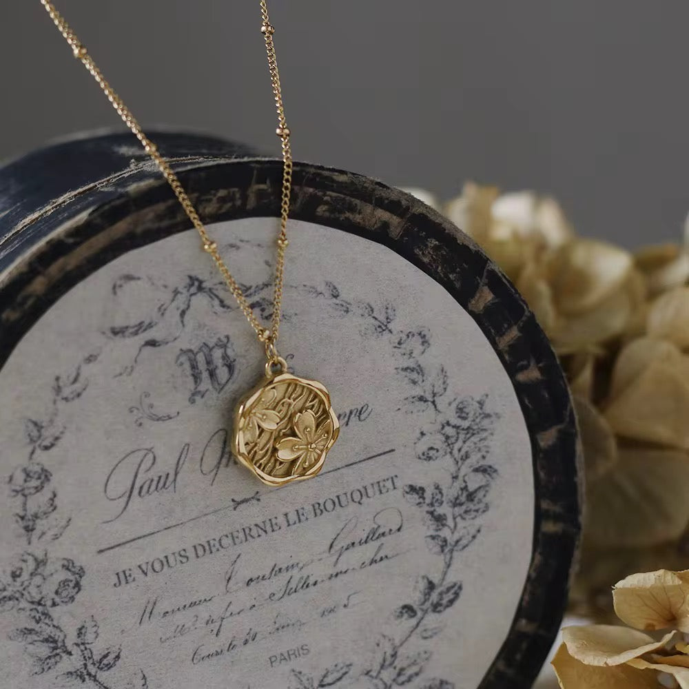 The "Stephanie" Necklace