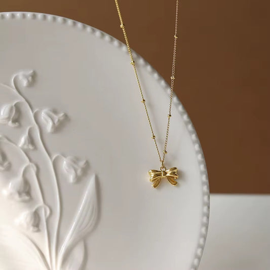 The " Waline" Bow Necklace