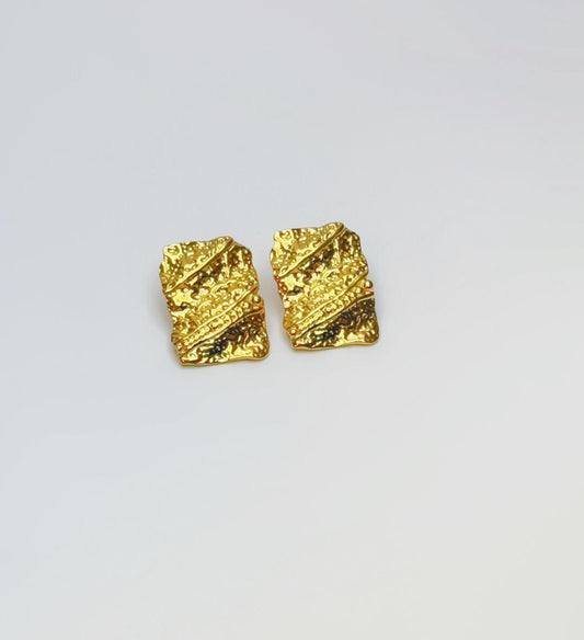 Betca Rectangle Bold Earring